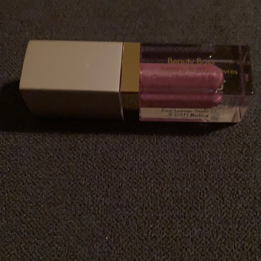 Makeup sample bundle - Picture 4 of 5